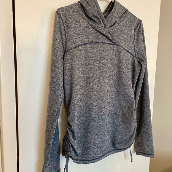 Reebok Hooded Training Top - Size M - Picture 2 of 9